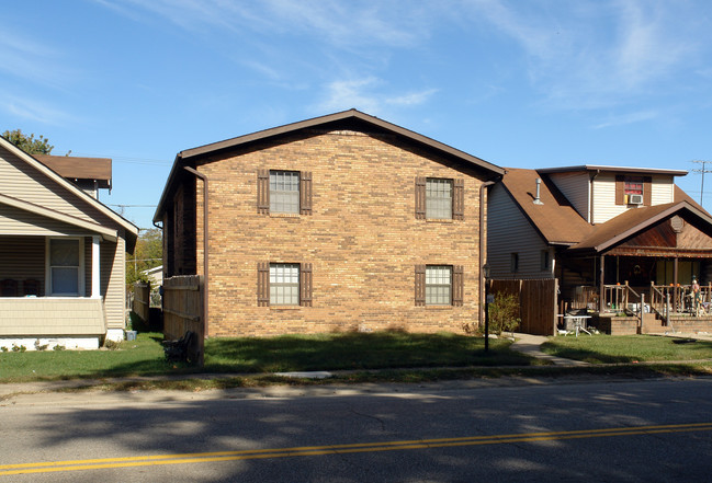 4416 Piedmont Rd in Huntington, WV - Building Photo - Building Photo