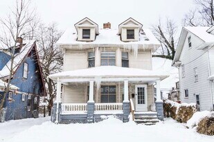 3390 E 135th St in Cleveland, OH - Building Photo