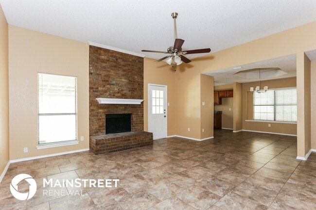 1632 Hunting Green Dr in Fort Worth, TX - Building Photo - Building Photo