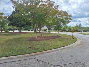 593 Heron Glen Dr in Columbia, SC - Building Photo - Building Photo