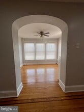 6713 Guyer Ave in Philadelphia, PA - Foto de edificio - Building Photo