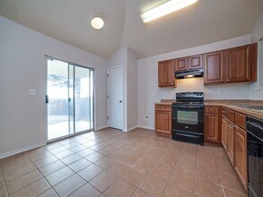 7318 Copper Mdw in Converse, TX - Building Photo - Building Photo