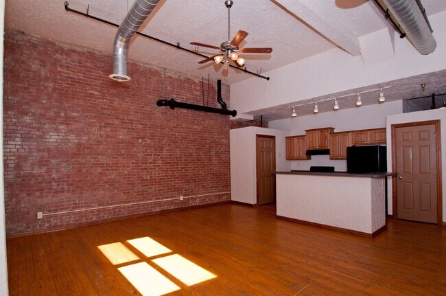 property at 235 N Market Ave