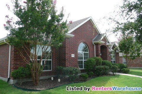 3783 Musketeer Dr in Frisco, TX - Foto de edificio - Building Photo
