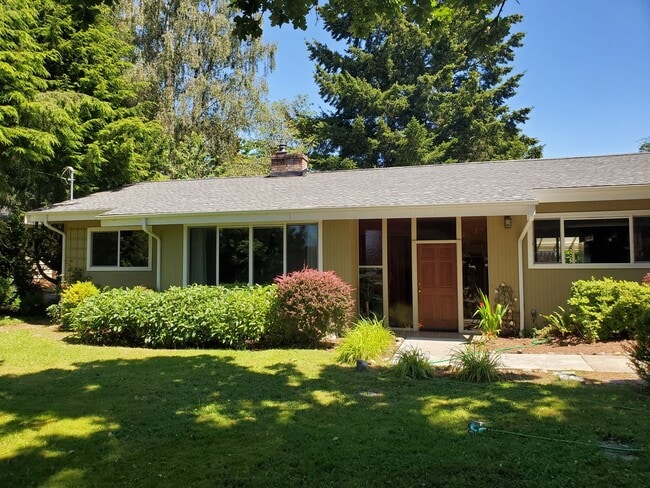 property at 19022 5th Ave NE