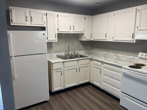 1034 N 8th St in Terre Haute, IN - Building Photo - Building Photo