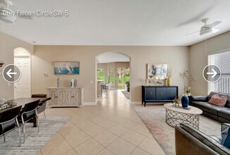 1929 Grey Falcon Cir SW in Vero Beach, FL - Building Photo - Building Photo