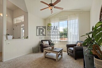 7235 Andover St in Wellington, CO - Building Photo - Building Photo