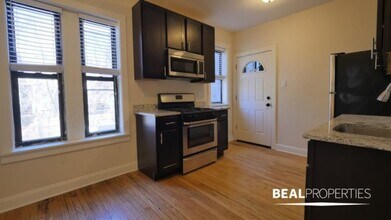 4038 N Ashland Ave in Chicago, IL - Building Photo - Building Photo