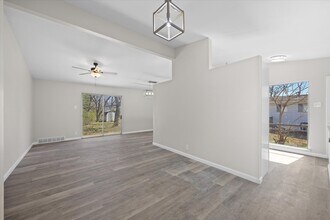 250 Countryside Dr in Florissant, MO - Building Photo - Building Photo