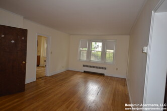 510 Belmont St, Unit 7 in Watertown, MA - Building Photo - Building Photo