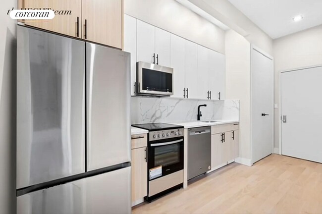 492 11th St in Brooklyn, NY - Building Photo - Building Photo