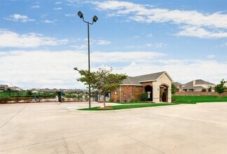8512 Meadow Sweet Lane in Fort Worth, TX - Building Photo - Building Photo