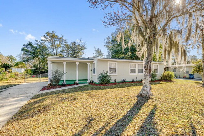 10553 Citrus Ln in Jacksonville, FL - Building Photo - Building Photo