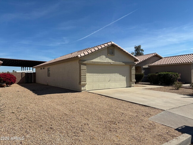 16545 N 157th Ave in Surprise, AZ - Building Photo - Building Photo