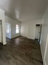 857 E Market St in York, PA - Building Photo - Building Photo