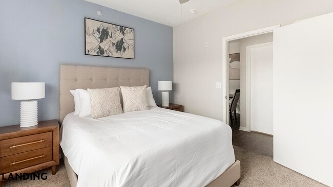 9835 Fredericksburg Rd, Unit 1223 in San Antonio, TX - Building Photo - Building Photo