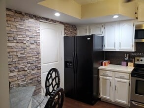 7035 Cognac Dr in New Port Richey, FL - Building Photo - Building Photo