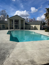 6285 Jacinto Ave in Sacramento, CA - Building Photo - Building Photo