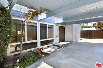 6133 Maryland Dr in Los Angeles, CA - Building Photo - Building Photo