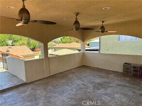 719 E Harvard Rd in Burbank, CA - Building Photo - Building Photo