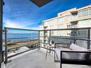 2929 1st Ave, Unit 1116 in Seattle, WA - Building Photo - Building Photo