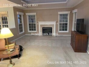 110 Sterling Ridge Way in Cary, NC - Building Photo - Building Photo