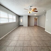 2806 54th St in Lubbock, TX - Building Photo - Building Photo