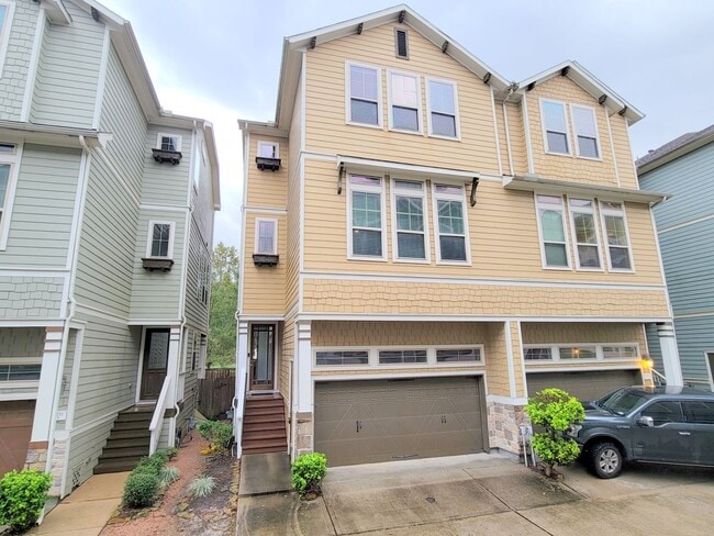 1237 Hobbs Reach Ln