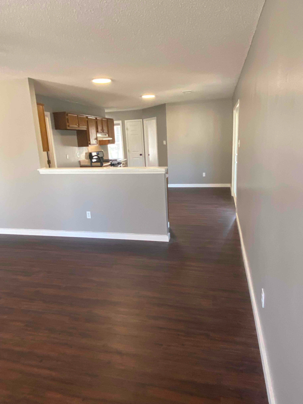 1205 Copper Creek Dr in Benton, AR - Building Photo - Building Photo