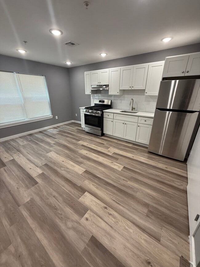 159-161 12th Ave