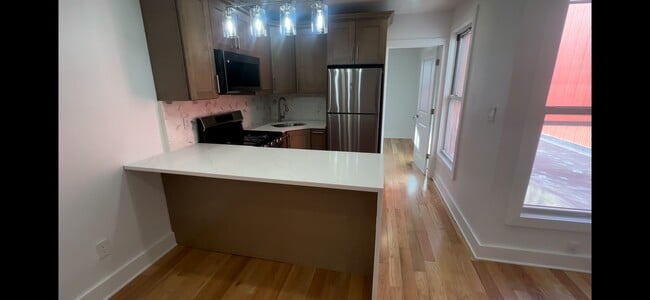 86 Wyona St in Brooklyn, NY - Foto de edificio - Building Photo