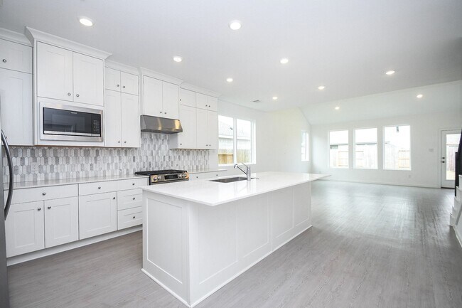 property at 6319 Seafoam Lake Dr