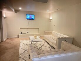 10410 Napoleon St, Unit FULLY FURNISHED  BASEMENT in Fredericksburg, VA - Building Photo