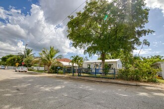 726 N E St in Lake Worth Beach, FL - Building Photo - Building Photo