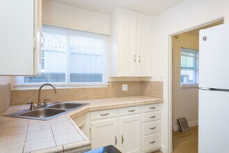 4519-4521 Parks Ave in La Mesa, CA - Building Photo - Building Photo