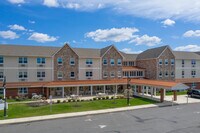 Benedict's Place in Cherry Hill, NJ - Foto de edificio - Building Photo