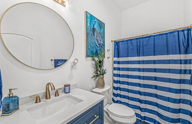 2428 N Gale St in Indianapolis, IN - Building Photo - Building Photo