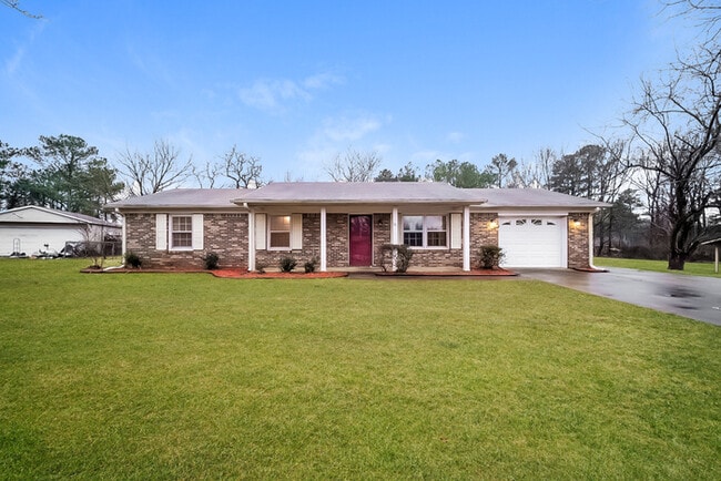 property at 121 Greenwood Cir