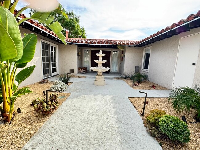 2604 Perkins Cir in Glendale, CA - Building Photo - Building Photo