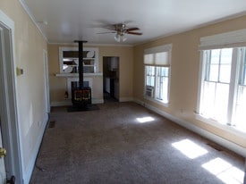 1302 S Overland Trail in Fort Collins, CO - Building Photo