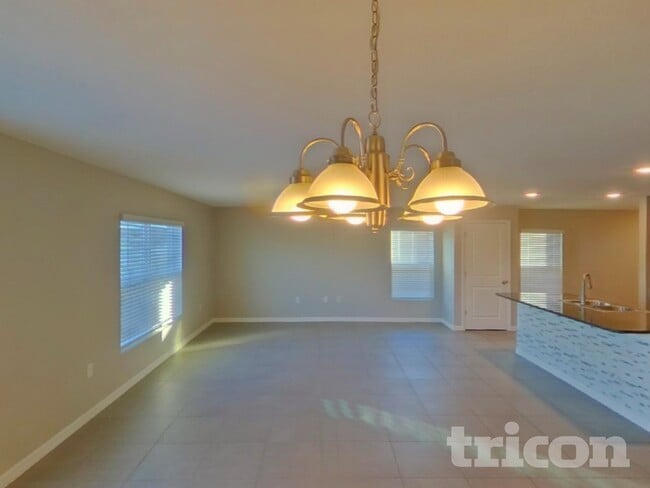 10336 Flathead Dr in Duette, FL - Foto de edificio - Building Photo