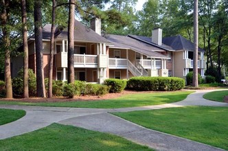 The Colony at South Park in Aiken, SC - Building Photo - Building Photo