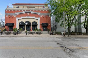 1715 Summit St in Kansas City, MO - Building Photo