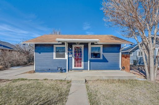 2963 S Fox St in Englewood, CO - Building Photo