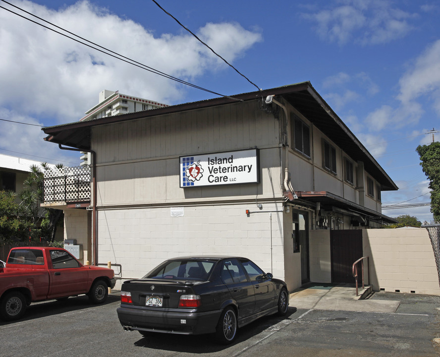 830 Coolidge St in Honolulu, HI - Building Photo