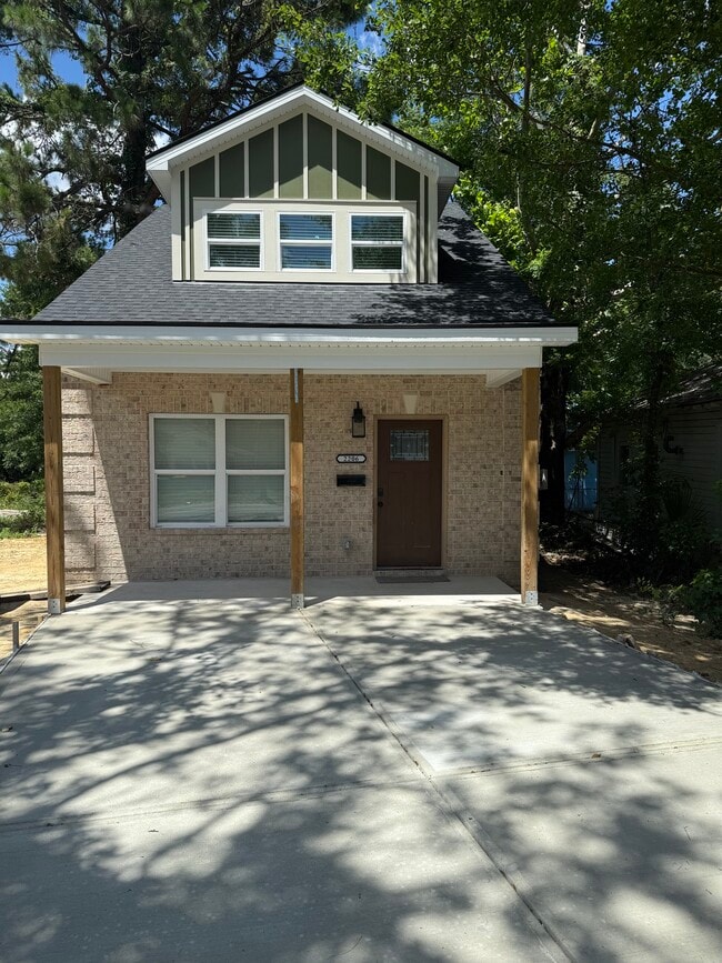 property at 2206 Augusta Ave