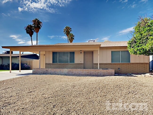 property at 11448 N 46th Ave