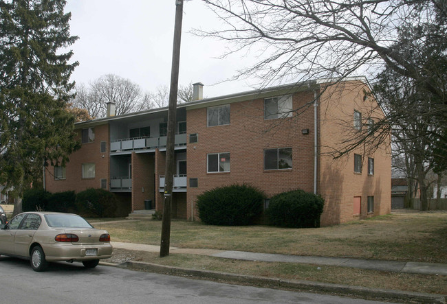 Pinkney Manor Apartments in Baltimore, MD - Foto de edificio - Building Photo