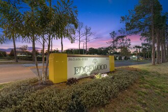 Edgewood Apartments in Lakeland, FL - Foto de edificio - Building Photo